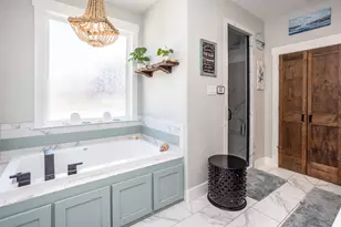 1205 Northshore Ln, Valley View, TX 76272 - Photo 24