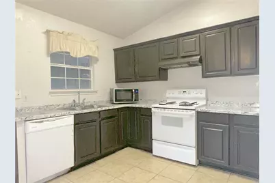 769 Windridge Lane, Burleson, TX 76028 - Photo 6