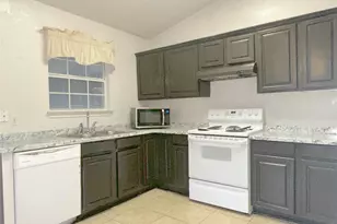 769 Windridge Ln, Burleson, TX 76028 - Photo 6