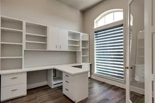 1724 Cannon St, Van Alstyne, TX 75495 - Photo 4