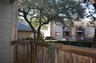 5335 Bent Tree Forest Dr, Dallas, TX 75248 - Photo 18