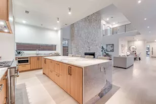 3821 Beechwood Ln, Dallas, TX 75220 - Photo 10