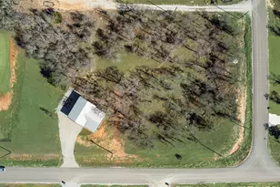 370 Rolling Bnd Rd, Alvord, TX 76225 - Photo 8