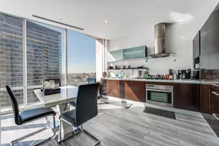 2430 Victory Park Ln, Dallas, TX 75219 - Photo 8