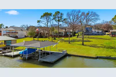 1225 Kiowa Drive W, Lake Kiowa, TX 76240 - Photo 2