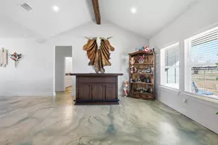 231 Julian Ln, Poolville, TX 76487 - Photo 8