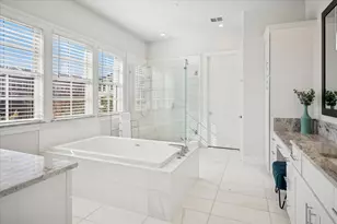 14983 Oak St, Addison, TX 75001 - Photo 22