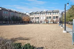 14983 Oak St, Addison, TX 75001 - Photo 36