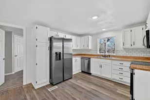 324 Whispering Oaks, Mineral Wells, TX 76067 - Photo 12