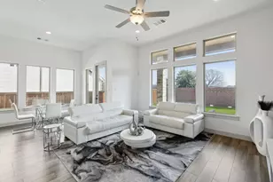 110 Keane Ct, Mansfield, TX 76063 - Photo 8