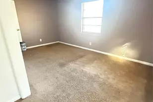 518 Calvin Dr, Garland, TX 75041 - Photo 12