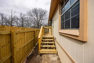 205 W Long St, Elm Mott, TX 76640 - Photo 6