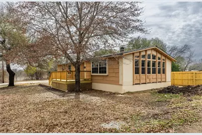 205 W Long St, Elm Mott, TX 76640 - Photo 1