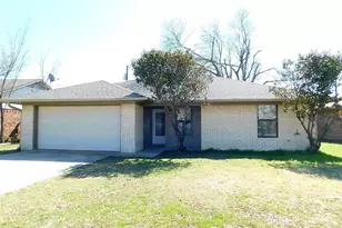 1606 Brook Glen Dr, Sanger, TX 76266 - Photo 1