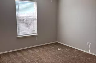 652 Spillway Dr, Little Elm, TX 75068 - Photo 2