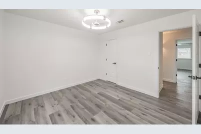 8409 Glenann Drive, North Richland Hills, TX 76182 - Photo 18