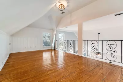 2655 Lakeforest Court, Dallas, TX 75214 - Photo 6