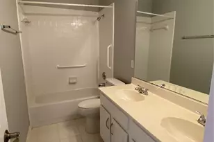 429 Crestview Point Dr, Lewisville, TX 75067 - Photo 16