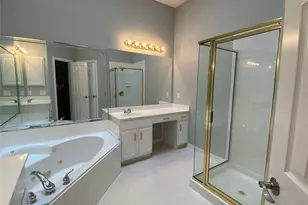 429 Crestview Point Dr, Lewisville, TX 75067 - Photo 12