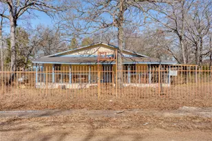 108 Blackfoot Dr, Mabank, TX 75156 - Photo 2