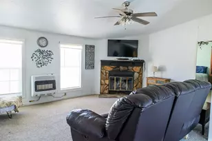 2448 Co Rd 2125, Ivanhoe, TX 75447 - Photo 8