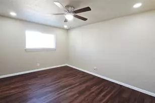 1010 La Fontana, Grand Prairie, TX 75052 - Photo 10