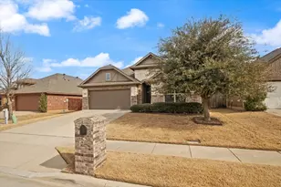 11805 Hassop Ln, Burleson, TX 76028 - Photo 4