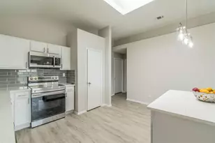 1937 Fox Meadow Trail, Grand Prairie, TX 75052 - Photo 8