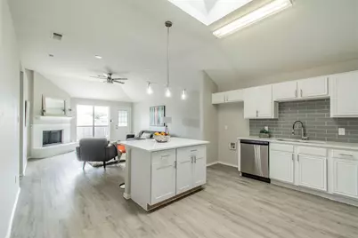 1937 Fox Meadow Trail, Grand Prairie, TX 75052 - Photo 10