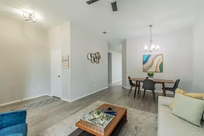 1937 Fox Meadow Trail, Grand Prairie, TX 75052 - Photo 4