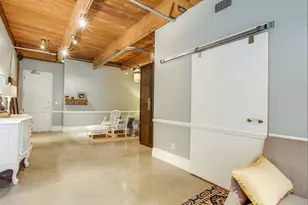 509 Elm St, Dallas, TX 75202 - Photo 2