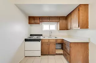 506 N Elm St, Arlington, TX 76011 - Photo 8