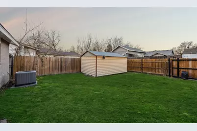 923 Roaming Road Drive, Allen, TX 75002 - Photo 4