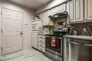 2122 Edwin St, Fort Worth, TX 76110 - Photo 2