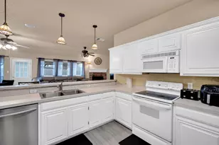 412 Barbara Jean Ln, Burleson, TX 76028 - Photo 16