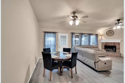 412 Barbara Jean Lane, Burleson, TX 76028 - Photo 8