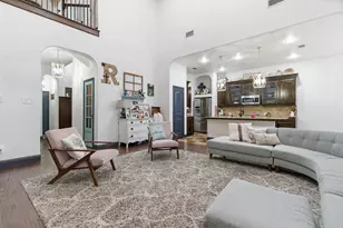 6876 Foghorn Ln, Grand Prairie, TX 75054 - Photo 10