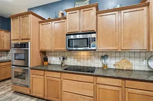 1220 Clairemont Ln, Burleson, TX 76028 - Photo 18