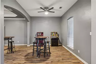 1220 Clairemont Ln, Burleson, TX 76028 - Photo 6