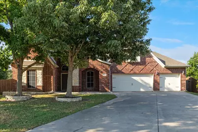 1220 Clairemont Lane, Burleson, TX 76028 - Photo 1