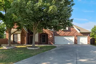 1220 Clairemont Ln, Burleson, TX 76028 - Photo 1
