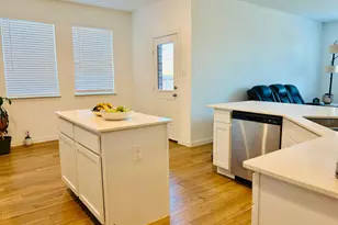 736 Pollyann Trl, Fort Worth, TX 76052 - Photo 8