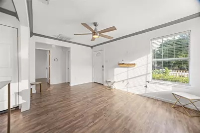 1932 Greenfield Avenue, Fort Worth, TX 76102 - Photo 6