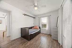 1932 Greenfield Ave, Fort Worth, TX 76102 - Photo 8