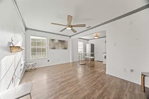 1932 Greenfield Ave, Fort Worth, TX 76102 - Photo 2