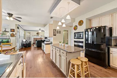 2156 Sandell Drive, Grapevine, TX 76051 - Photo 16