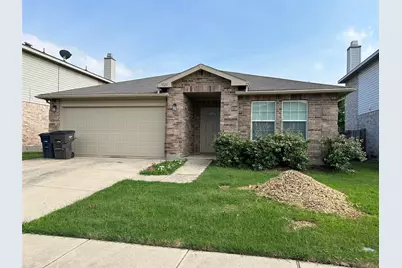 1828 Shasta View Drive, Fort Worth, TX 76247 - Photo 1