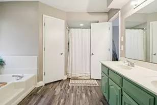 1202 N Sharpshire Dr, Waxahachie, TX 75165 - Photo 26