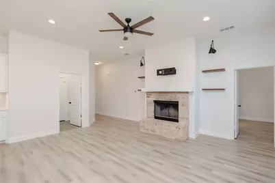 520 Mustang Lane, Pilot Point, TX 76258 - Photo 4