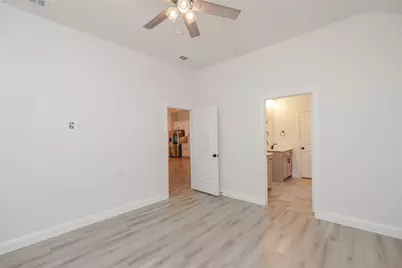 520 Mustang Lane, Pilot Point, TX 76258 - Photo 8